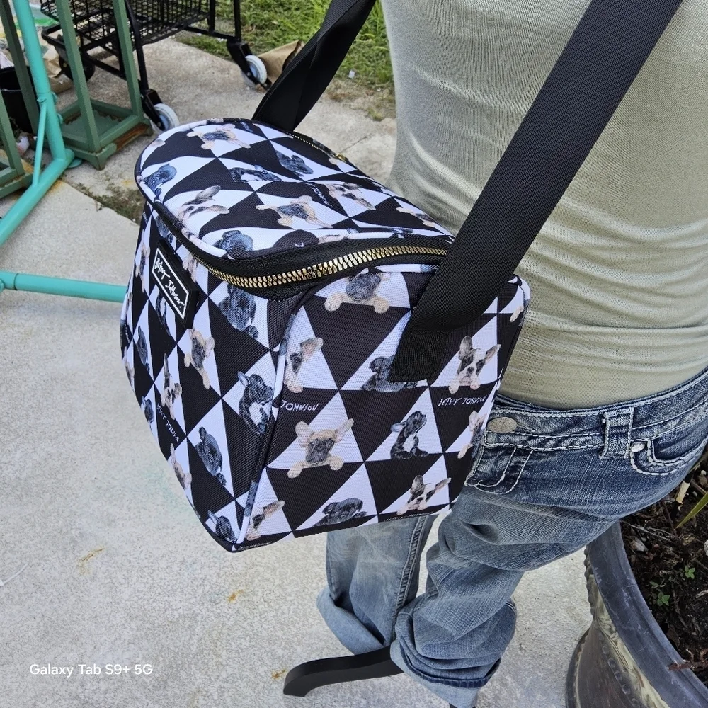 BETSEY JOHNSON BLACK n WHITE CHECKERED DOG BETSEY JOHNSON INSULATED CUBE LUNCH